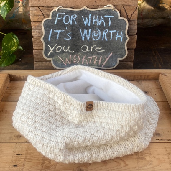 229-You Are Charismatic ❤️ Timberland Neck Warmer - Picture 2 of 5